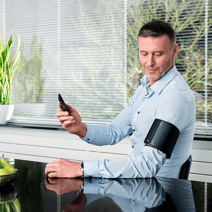 Toma Presión Digital de Brazo Automático Omron HEM-7600T Bluetooth